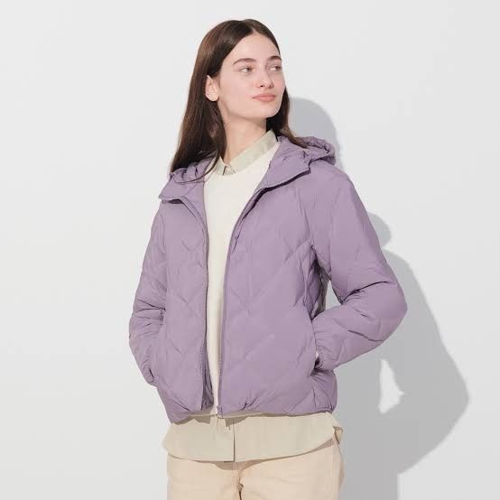 Uniqlo Purple Lavender Pufftech Parka (Category: Coats, Jackets and Outerwear) located in Pasig City. Submitted by hustlexcurate (Listing ID 1468999547, Image 2). Description: Uniqlo Purple Lavender Pufftech Parka Size XL Dimensions: 23X26.