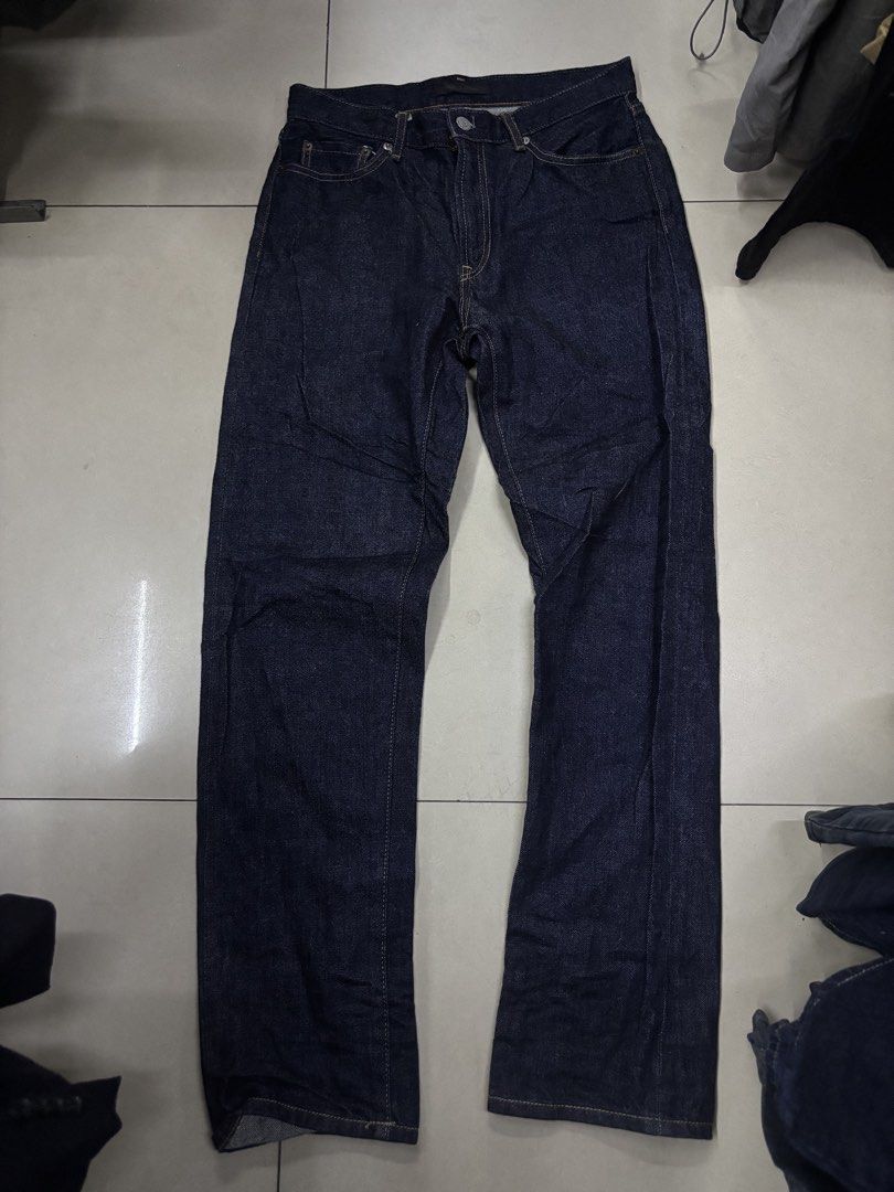 Uniqlo selvage (Category: Jeans) located in Calinog. Submitted by 5k.kr (Listing ID 1469019024, Image 1). Description: Size28/29 x L40.