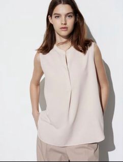 (Category: ) located in . Submitted by mywardrobe1234 (Listing ID 1469160996, Image 1). Description: .