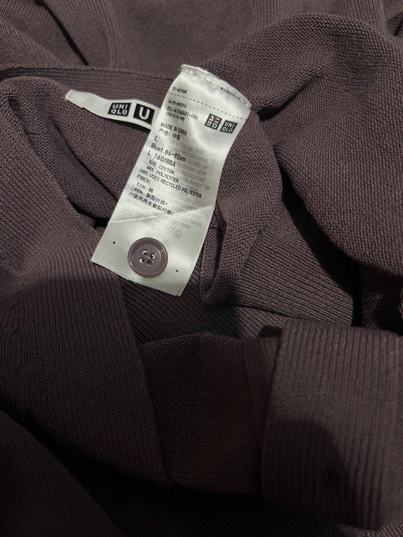 Uniqlo U Cardigan (Category: Coats, Jackets and Outerwear) located in Lingayen. Submitted by moreonuniqlo (Listing ID 1469096064, Image 3). Description: Uniqlo U Cardigan Large on Tag Good as new No Issue.