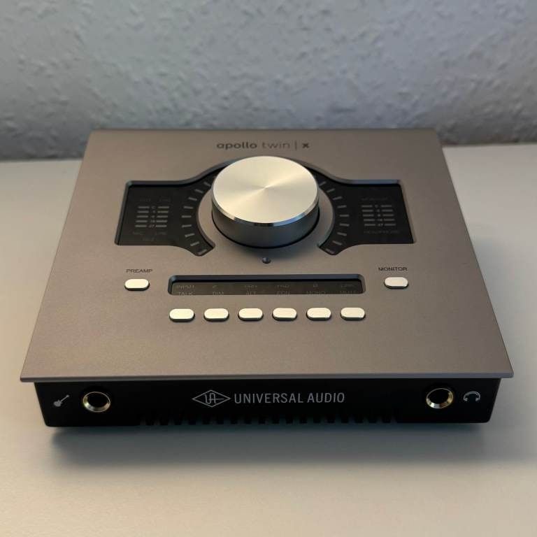 Universal Audio Apollo Twin X Audio Interface (Category: Soundbars, Speakers & Amplifiers) located in Quezon City. Submitted by cosmicmelon89n (Listing ID 1469043346, Image 1). Description: - Brand: Universal Audio - Model: Apollo Twin X Audio Interface For a quick response, please write to wha-tsa.pp 63-9469-504-673.