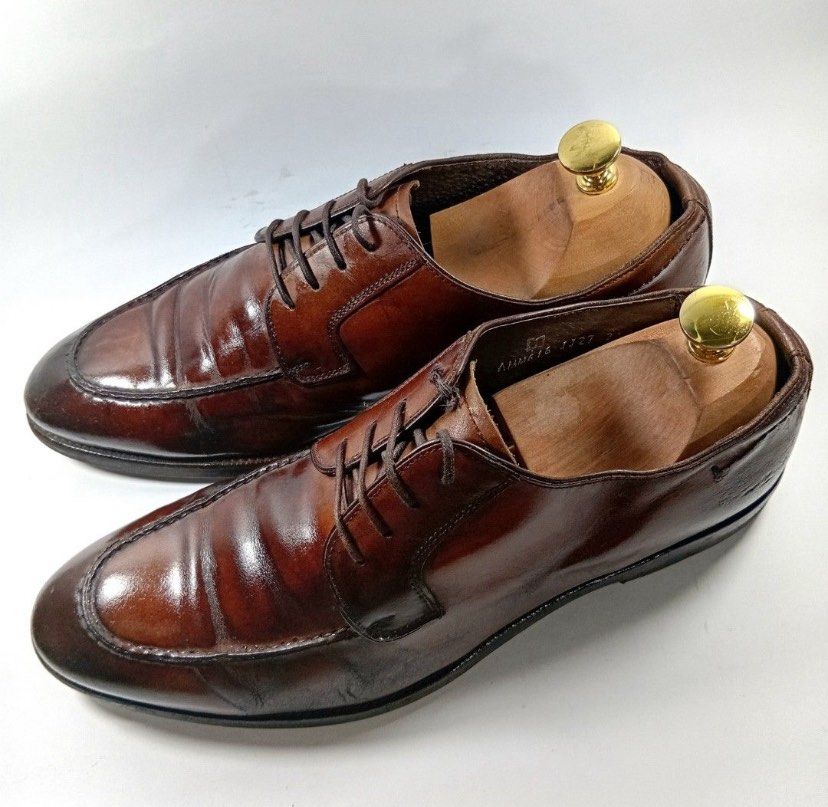 U-Tip Derby Soda Homme (Category: Casual Shoes) located in Cagayan de Oro. Submitted by zarelthrift (Listing ID 1469105243, Image 1). Description: FREE SHIPPING Items are limited only. U-Tip Derby Soda Homme US 8/ 26.5cm Lightly Used Condition.
