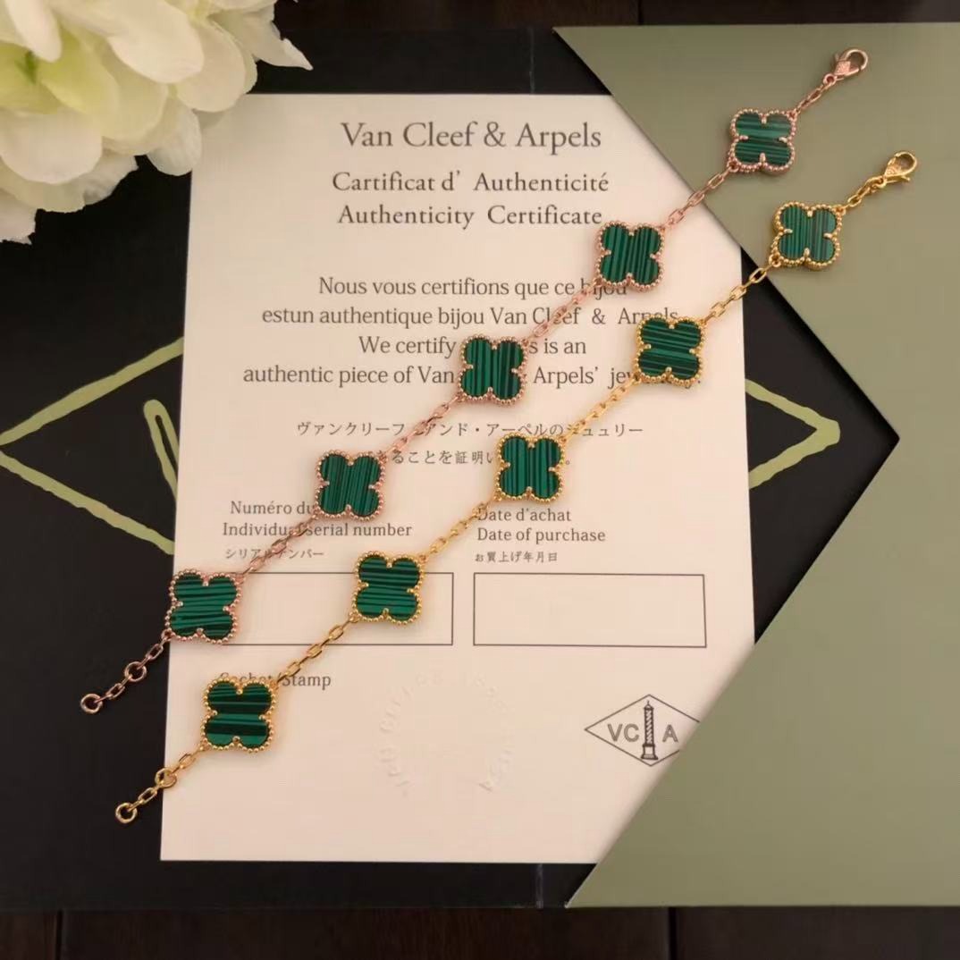 Van Cleef & Arpels Vintage Alhambra Malachite Bracelet, Women's Fashion ...