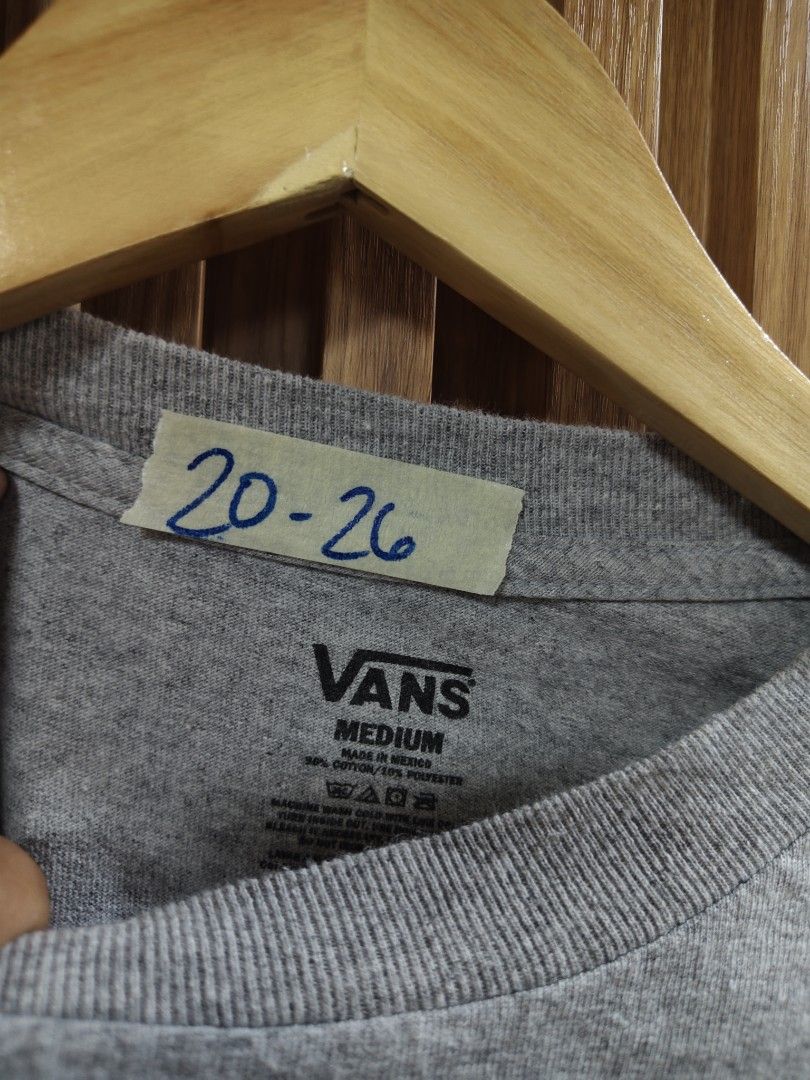 vans (Category: Tshirts & Polo Shirts ) located in San Fernando. Submitted by SungkiThrift (Listing ID 1469065598, Image 3). Description: vans small.