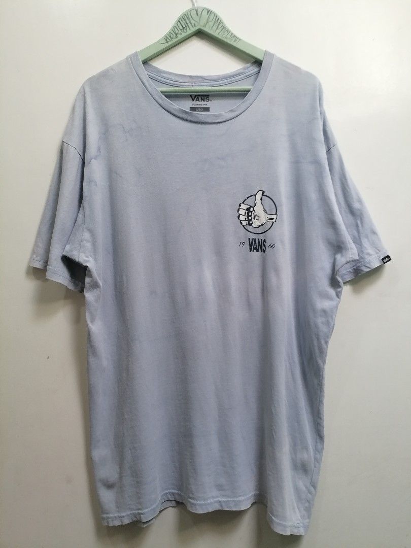 Vans 66 Thumbs Up Shirt (Category: Tshirts & Polo Shirts ) located in San Mateo. Submitted by arrowscrap_delight (Listing ID 1469061040, Image 2). Description: Vans 66 Thumbs Up Shirt As is Conditon Made in Guatemala 100% Cotton Size Large (Fits to XLarge) Length : 31.5" Width : 23.5" Issues : Cracks on Print ,Discoloration , Color Transfer , Stains and Bit Loose Neckline , As is. Washed ,Ready to Wear 60 + SF.