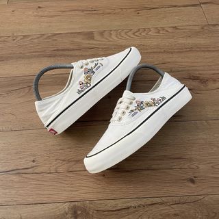 (Category: ) located in . Submitted by lusuhbundlestore1 (Listing ID 1469009221, Image 1). Description: .