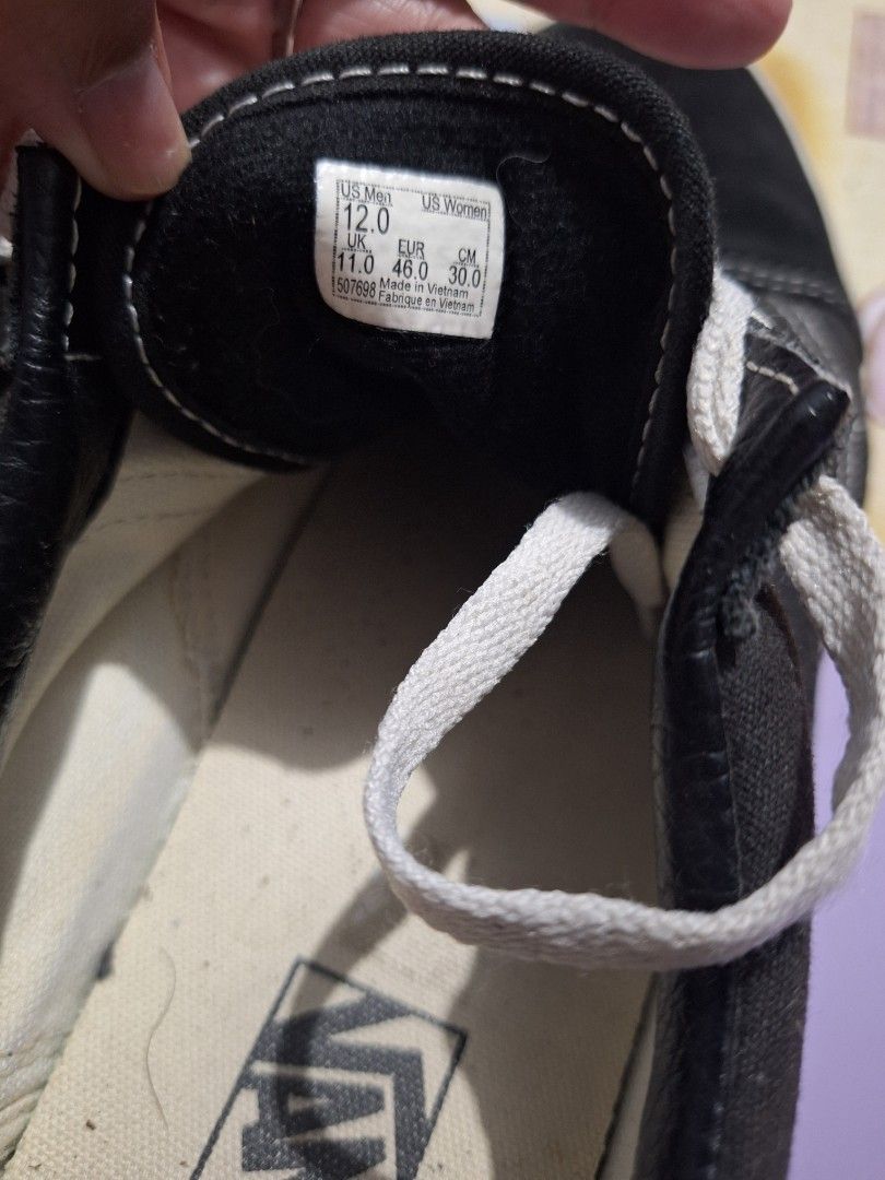Vans Old Skool Black White Size 12 Men US (Category: Sneakers) located in Quezon City. Submitted by mikaelao514 (Listing ID 1468998051, Image 3). Description: Selling an authentic pair of pre-owned Vans Old Skool low-top sneakers in the iconic Black/White colorway. Details: • Brand: Vans • Model: Old Skool Core Classics • Size: - US Men: 12 - UK: 11 - EUR: 46 - CM: 30.0 • Color: Black / White • Material: Canvas & Suede upper • Condition: Pre-owne