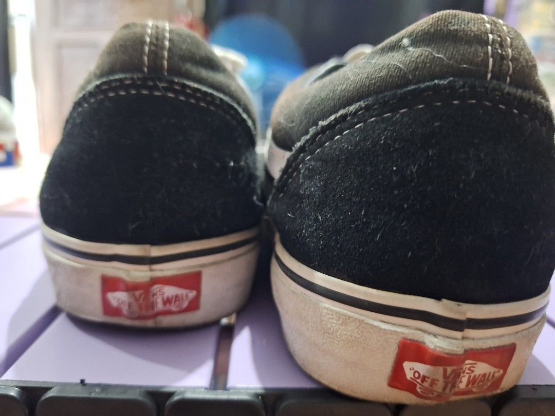 Vans Old Skool Black White Size 12 Men US (Category: Sneakers) located in Quezon City. Submitted by mikaelao514 (Listing ID 1468998051, Image 2). Description: Selling an authentic pair of pre-owned Vans Old Skool low-top sneakers in the iconic Black/White colorway. Details: • Brand: Vans • Model: Old Skool Core Classics • Size: - US Men: 12 - UK: 11 - EUR: 46 - CM: 30.0 • Color: Black / White • Material: Canvas & Suede upper • Condition: Pre-owne
