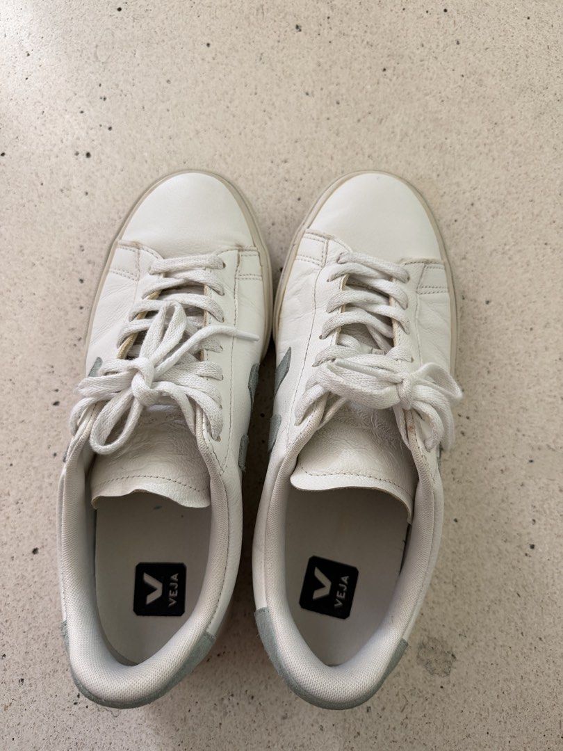 Veja shoes (Category: Sneakers) located in San Juan City. Submitted by smoothie123 (Listing ID 1468962586, Image 1). Description: .