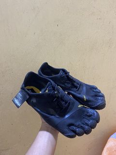 (Category: ) located in . Submitted by jibsthrift (Listing ID 1468941519, Image 1). Description: .