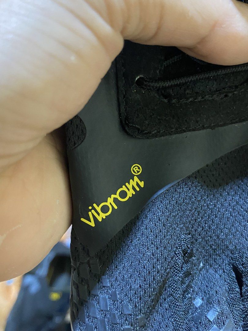 Vibram FiveFingers KSO EVO Training Shoes Black (Category: Sneakers) located in Cagayan de Oro. Submitted by jibsthrift (Listing ID 1468941519, Image 3). Description: - Brand new with original tags attached - Model: Vibram FiveFingers KSO EVO (Black) - Minimalist training shoes with individual toe slots for natural movement - Flexible 3mm XS Trek compound rubber outsoles for reliable grip - Comfortable 2mm EVA and Drylex sockliner - Lightweight p