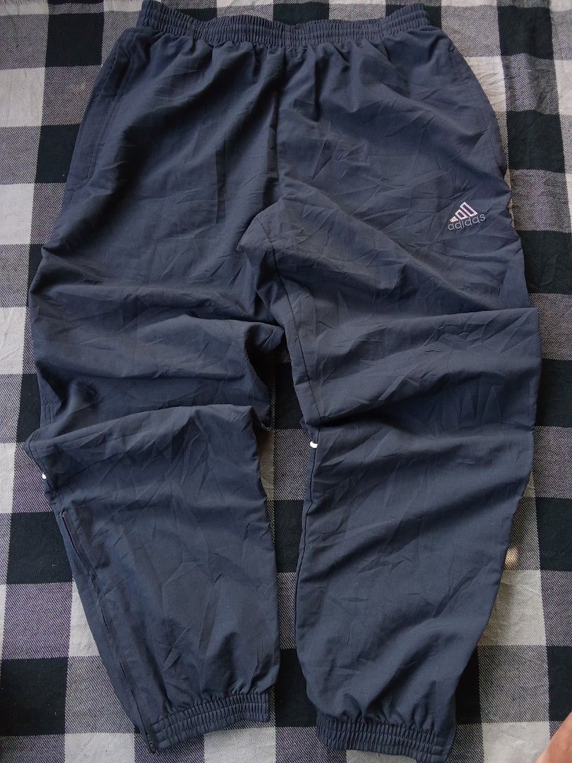 VINTAGE adidas Track Pants (Category: Activewear) located in Polomolok. Submitted by timog_high_ice (Listing ID 1468966184, Image 2). Description: - Dark Blue Color - Ankle zip - Mesh inside - Fast dry - Nylon material - Waist 32-34 - Length 42 Solid nito ❤️.