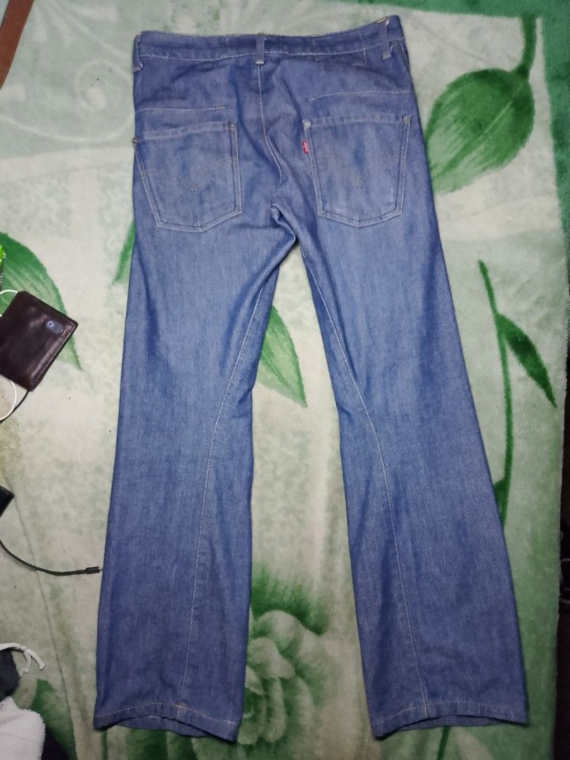 Vintage Authentic Levi’s Engineered Jeans (Japan Release - W29 L30) (Category: Jeans) located in Manila. Submitted by red09845 (Listing ID 1469081338, Image 3). Description: Authentic Vintage Levi's Engineered Jeans (00001 Regular Fit) - Japan Release Item Details: • Brand: Levi's Strauss Japan K.K. (Made in Japan) • Style Code: 00001-08 • Size on Tag: Size 29 • Design Features: Iconic 1990s 3D ergonomic curved cut with twisted side seams and sin