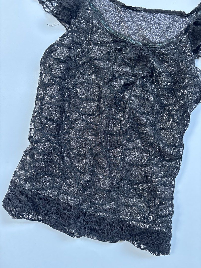 Vintage black goth glittery top (Category: Others Tops) located in San Enrique. Submitted by getsthrift (Listing ID 1468956483, Image 3). Description: No issue.