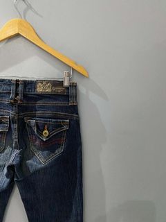 (Category: ) located in . Submitted by thestyle.archiveph (Listing ID 1469090383, Image 1). Description: .