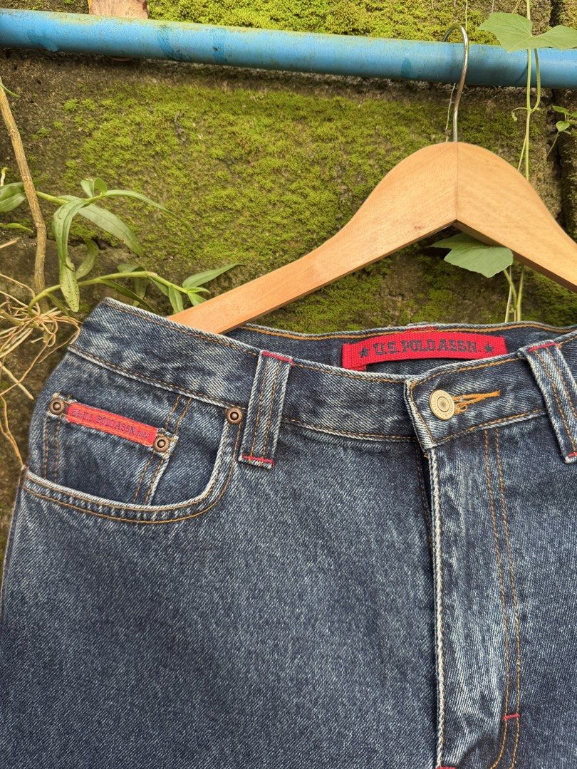 VINTAGE Carpenter US POLO ASSN (Category: Jeans) located in Quezon City. Submitted by ree3_dr0pp2k25 (Listing ID 1469003423, Image 3). Description: Brand new Waistline 30 Length 39 Thigh 13 Leg open 8.5.