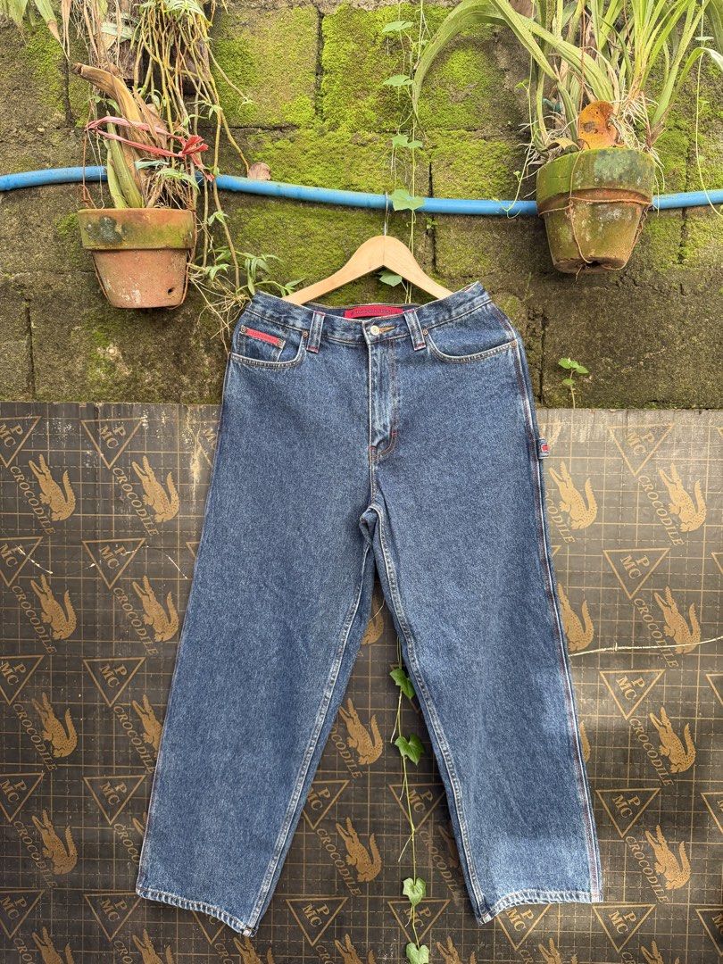 VINTAGE Carpenter US POLO ASSN (Category: Jeans) located in Quezon City. Submitted by ree3_dr0pp2k25 (Listing ID 1469003423, Image 1). Description: Brand new Waistline 30 Length 39 Thigh 13 Leg open 8.5.