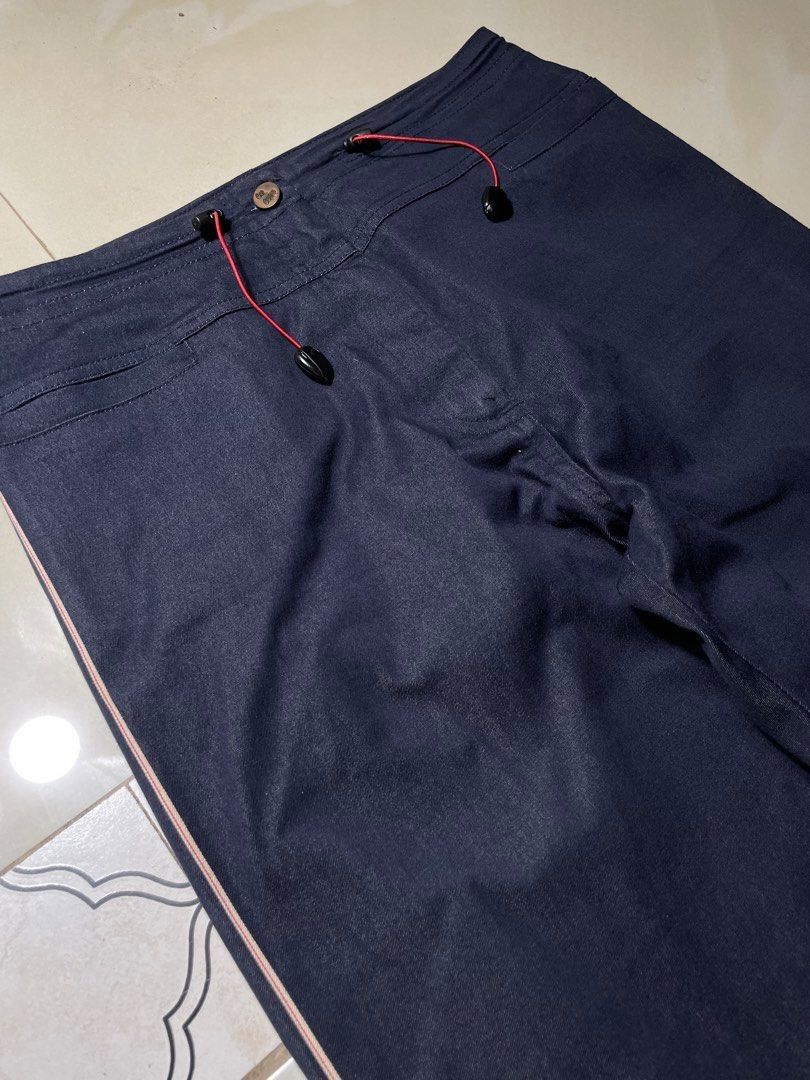vintage Cop Copine Selvedge Pants (Category: Trousers) located in Caloocan City. Submitted by renowear (Listing ID 1469100740, Image 3). Description: vintage Cop Copine Selvedge Pants Excellent Condition Color Rate: 9.8/10 No Issue Measurements • Width: 27 • Length: 41.5 • Hem: 9 Price: 850 obo DM IF INTERESTED📥.