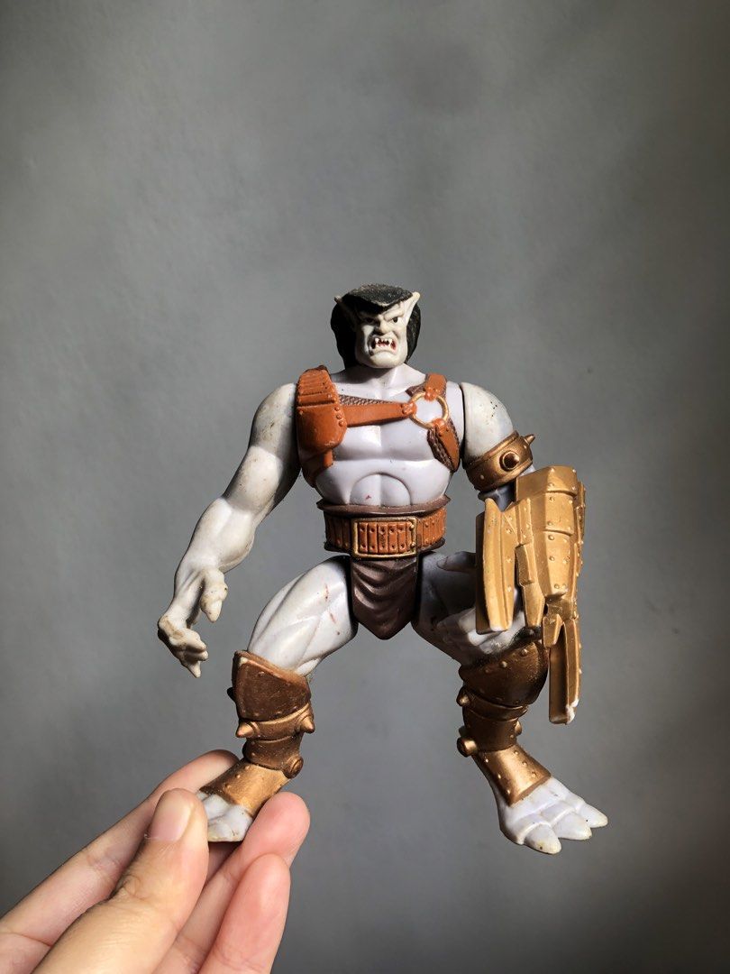 Vintage disney gargoyles action figures (Category: Action & Battle Toys) located in Cainta. Submitted by dopethrifts.ph (Listing ID 1469106099, Image 2). Description: 450 each 650 the one with tail.