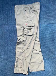 (Category: ) located in . Submitted by thrift.ting (Listing ID 1468997331, Image 1). Description: .