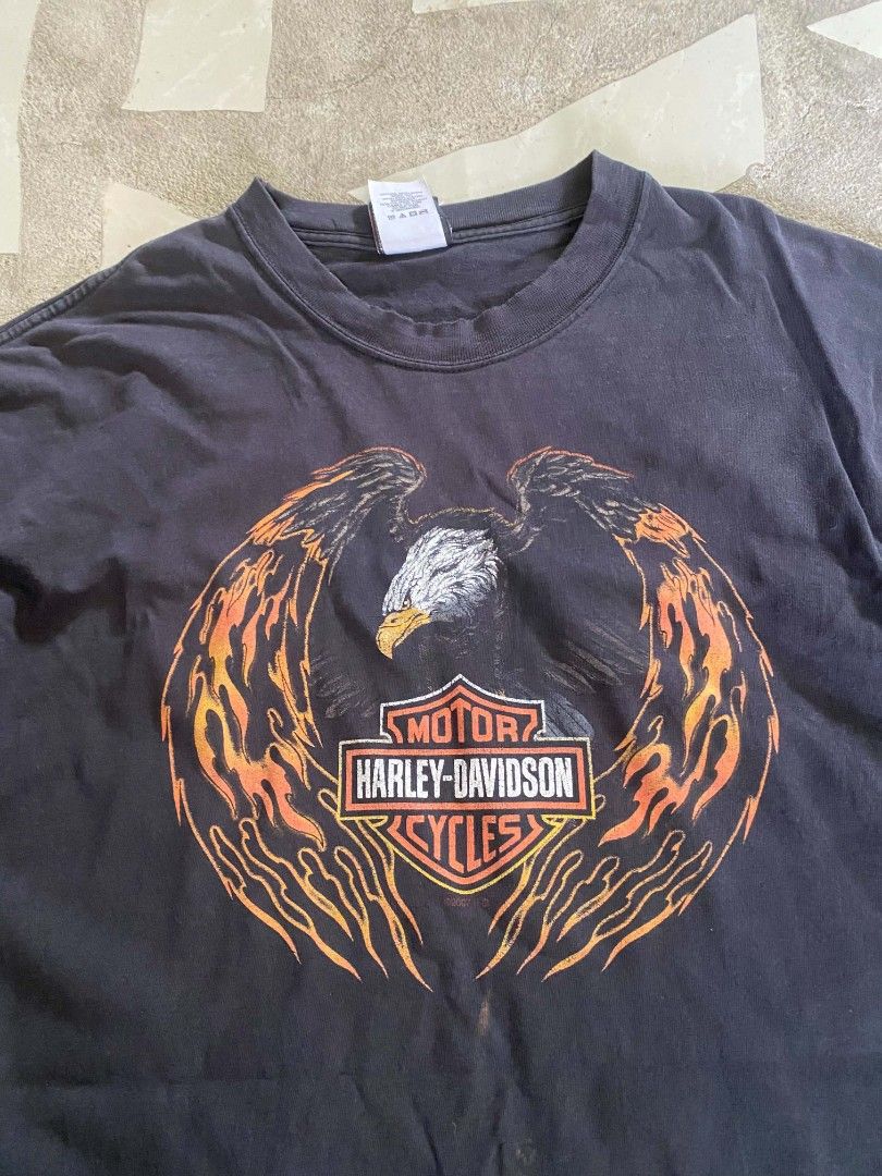 Vintage Harley Davidson flaming eagle graphic (Category: Activewear) located in Borongan. Submitted by thrift-real2.0 (Listing ID 1468937891, Image 3). Description: vintage Harley Davidson flaming eagle graphic good condition 23x30 color rate:9.3/10 issue sa Kay neck 1500 plus sf.