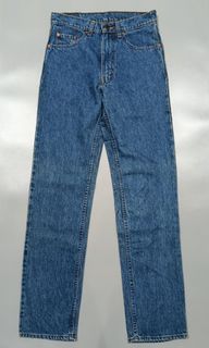 (Category: ) located in . Submitted by aydenthriftwear (Listing ID 1469090703, Image 1). Description: .