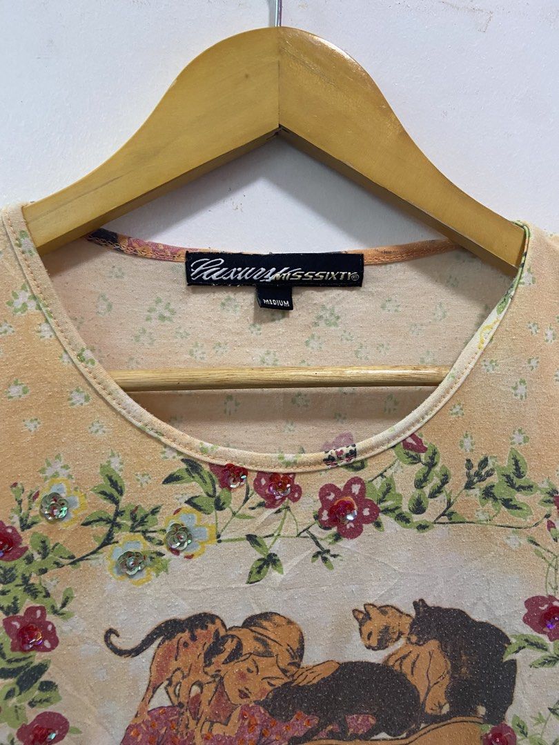 vintage Missxity (Category: Shirts) located in Cagayan de Oro. Submitted by timeless_trends (Listing ID 1469013961, Image 2). Description: dm .