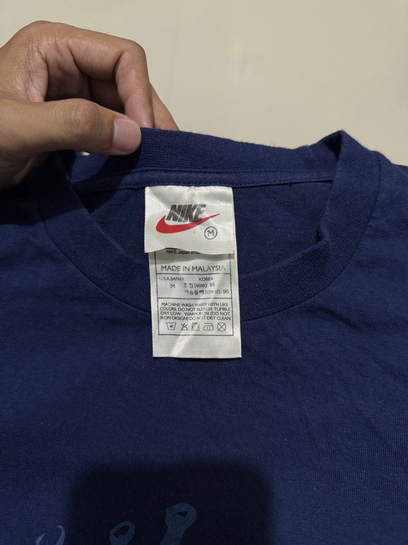 Vintage nike acg tee (Category: Tshirts & Polo Shirts ) located in Dagupan City. Submitted by lwkythrft (Listing ID 1469001417, Image 3). Description: Vintage nike acg tee Medium Legit 💯 Excellent condition 800 plus sf .