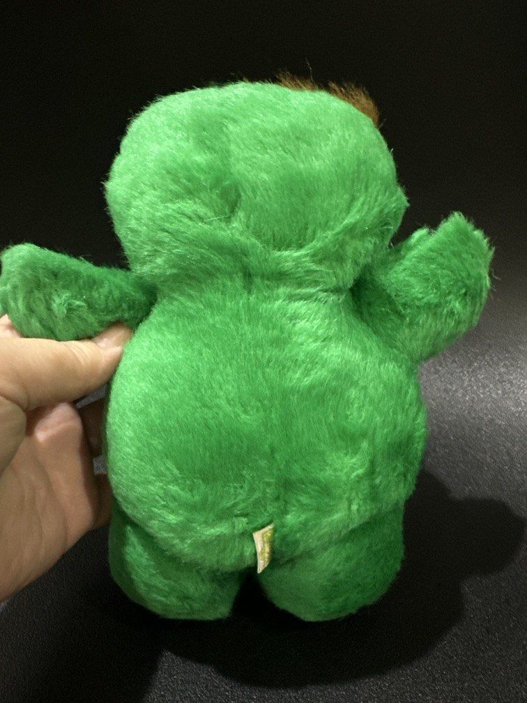 Vintage Oscar the Grouch plush (Category: Plushies & Soft Toys) located in Manila. Submitted by krystalchewey_ (Listing ID 1468975697, Image 2). Description: Bnew Actual Photo Posted 350php Sesame Street Vintage Collectible.