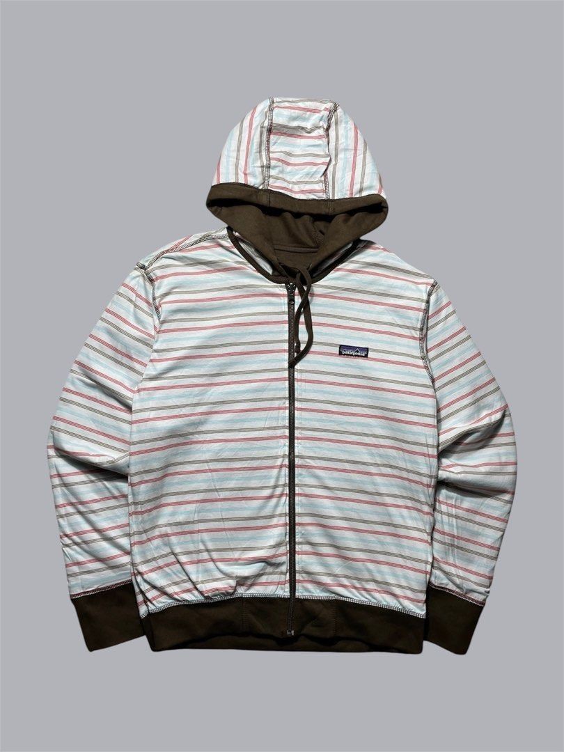 Vintage Patagonia Reversible Jacket Choco Brown (Category: Coats, Jackets and Outerwear) located in Caloocan City. Submitted by renowear (Listing ID 1469099758, Image 2). Description: Vintage Patagonia Reversible Jacket Choco Brown Excellent Condition Color Rate: 9.5/10 No Issue Measurements • Width: 20 • Length: 26 Price: 1500 obo DM IF INTERESTED📥.