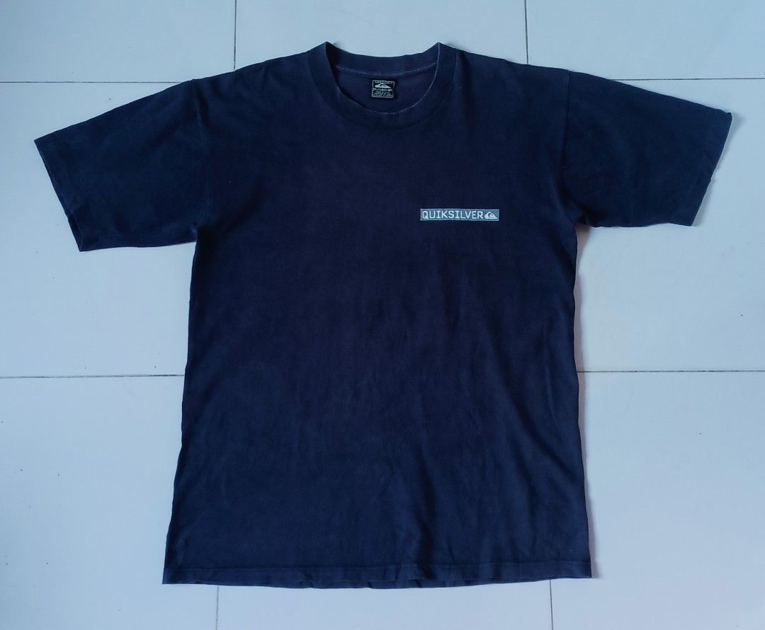 Vintage Quiksilver Tee (Category: Tshirts & Polo Shirts ) located in Asingan. Submitted by arnelpalaris8 (Listing ID 1469122754, Image 1). Description: Vintage Quiksilver tee size medium 20.5 width 28 length sigle stitch sleeve verygood condition pm me.