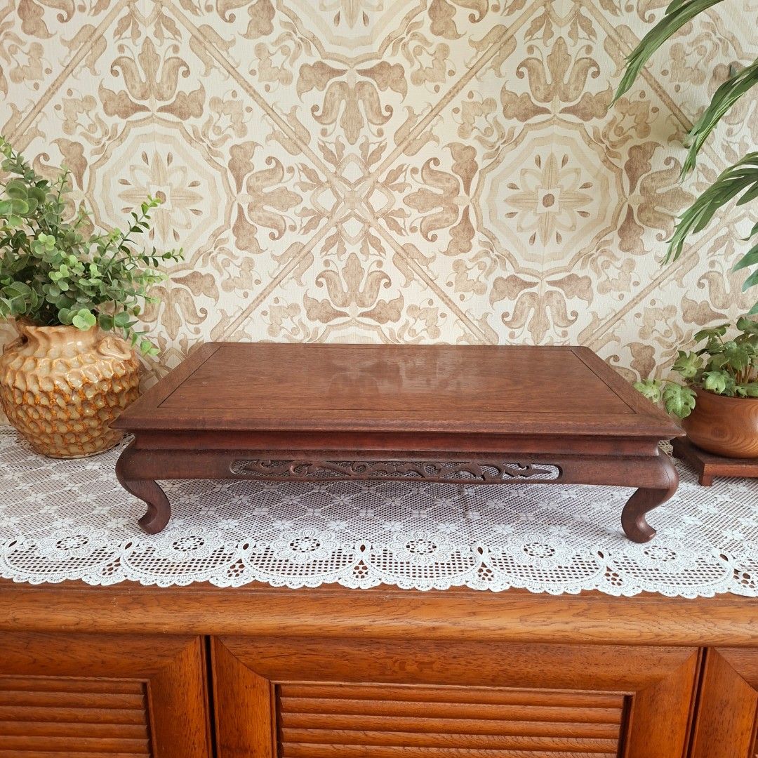 Vintage solid wood bonsai stand ikebana riser (Category: Vintage Collectibles) located in Dasmarinas. Submitted by millennialmeetsvintage (Listing ID 1468955361, Image 2). Description: flaw on last 2 photos last price posted, no haggling 🙅🏻‍♀️ 🌍ships from DASMA, CAVITE 🚚 shipping via Lalamove only ❌no reservations, first-to-pay basis ❌no physical store, no walk-ins ❌no COD transactions.