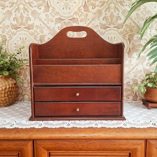 (Category: ) located in . Submitted by millennialmeetsvintage (Listing ID 1468950828, Image 1). Description: .