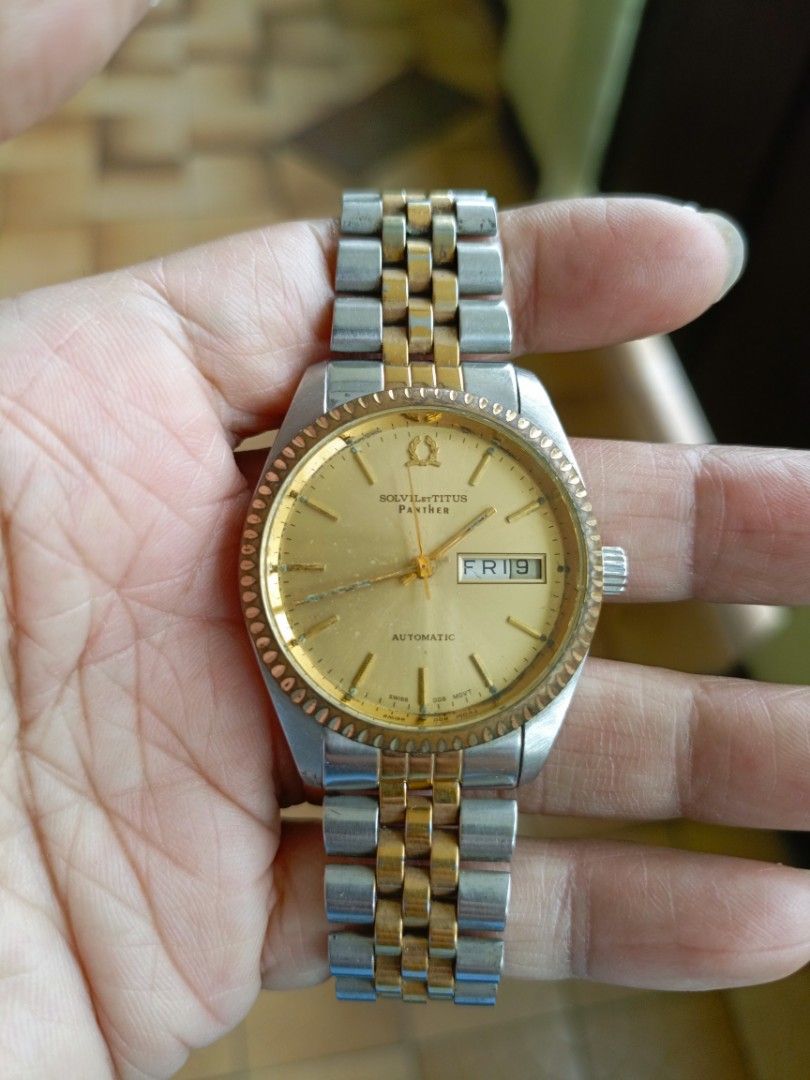 Vintage Titus automatic two toned watch (Category: Luxury Watches) located in Paranaque City. Submitted by timeforus (Listing ID 1469037241, Image 1). Description: good working condition. slight fades on the bracelet.
