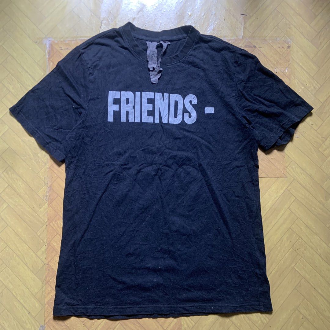 VLONE FRIENDS (Category: Tshirts & Polo Shirts ) located in Tabaco. Submitted by bayhust (Listing ID 1468955373, Image 2). Description: 21x27 excellent 9.8/10 color rate hairlines.
