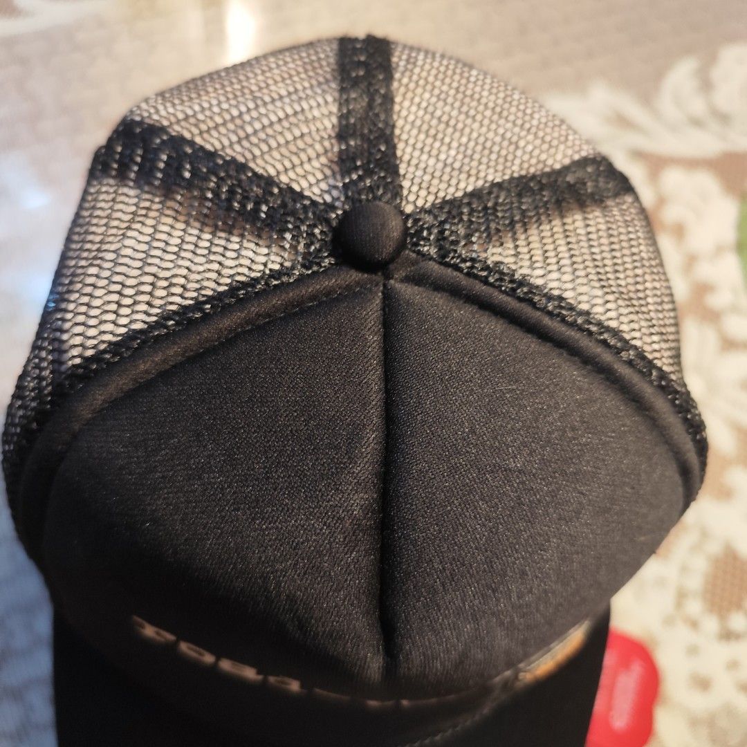 Volcom Trucker Cap Otto Snap (Category: Caps & Hats) located in Manila. Submitted by buyybustt (Listing ID 1469059983, Image 3). Description: Need Proper Reshaping No Issue Otto Snap Dm.