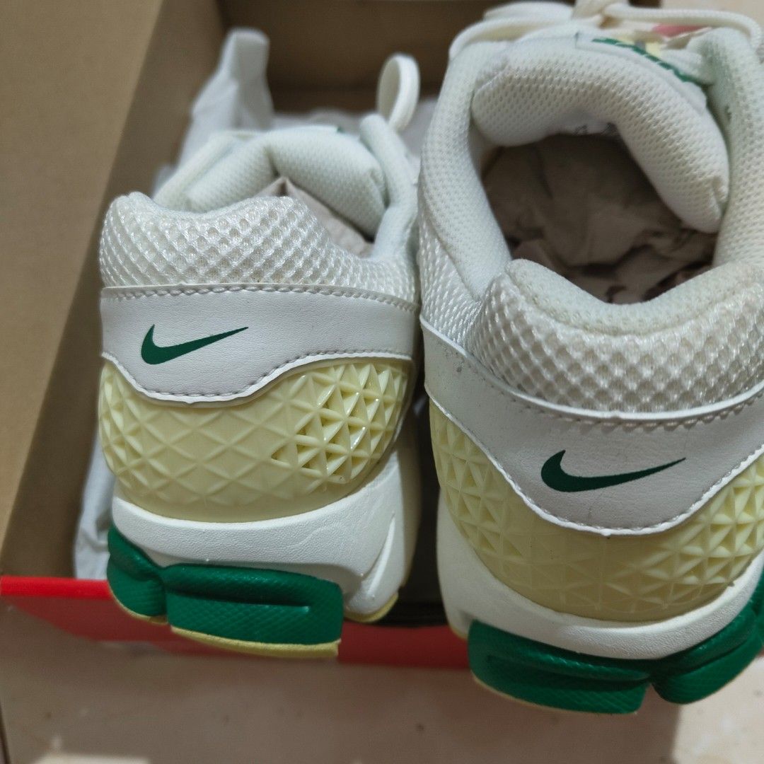 vomero 5 7.5US (Category: Sneakers) located in Pasay City. Submitted by zidler0739147 (Listing ID 1469004956, Image 3). Description: PRICE IS FIX FIRM WALANG TAWAD 7.5US brandnew from commonwealth ph makati location.