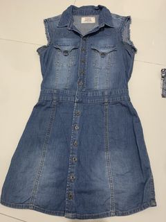 (Category: ) located in . Submitted by mixwearclosetclothingstore (Listing ID 1468951947, Image 1). Description: .