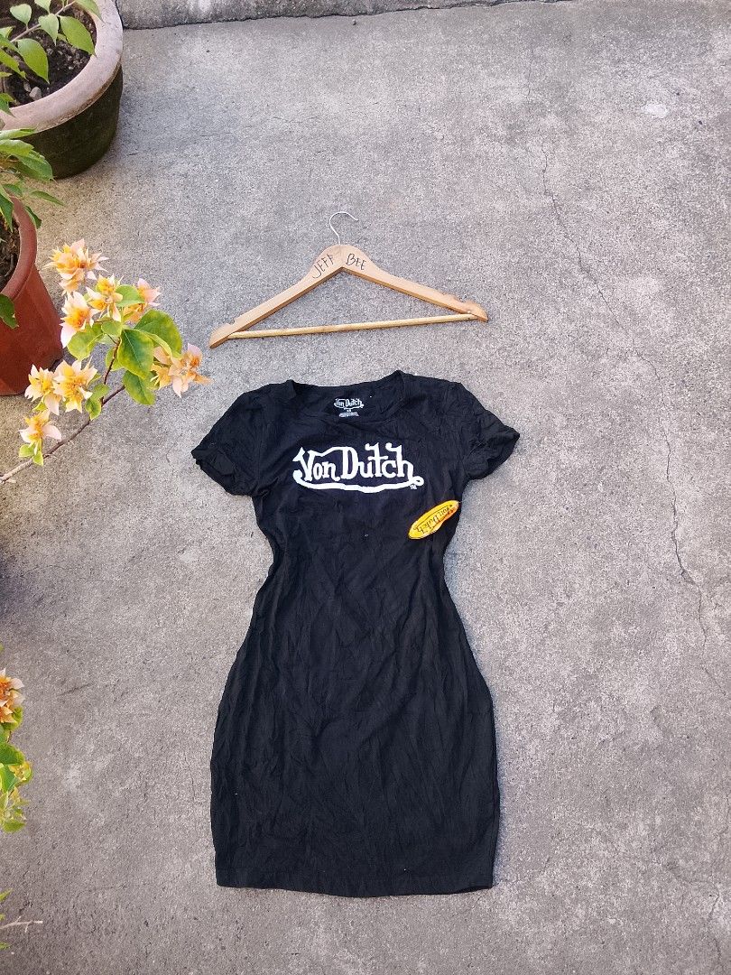 Vondutch mini dress (Category: Others Tops) located in Bayombong. Submitted by jeffreybee (Listing ID 1469100362, Image 1). Description: brand new with tag xs-small.