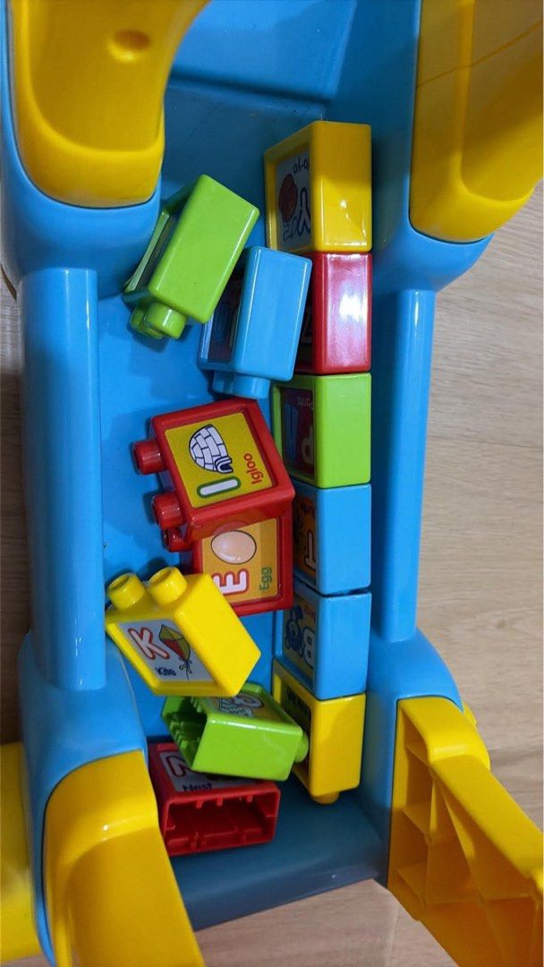 Vtech (Category: Infant Playtime) located in Port Klang. Submitted by baby.wonders (Listing ID 1469003280, Image 3). Description: Readystock Lightly used condition .
