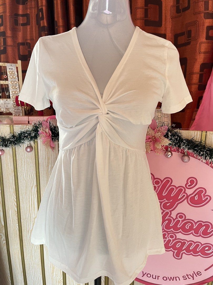 white-dazy shein top peplum (Category: Blouses) located in Manila. Submitted by myapparelshop (Listing ID 1468980730, Image 2). Description: .