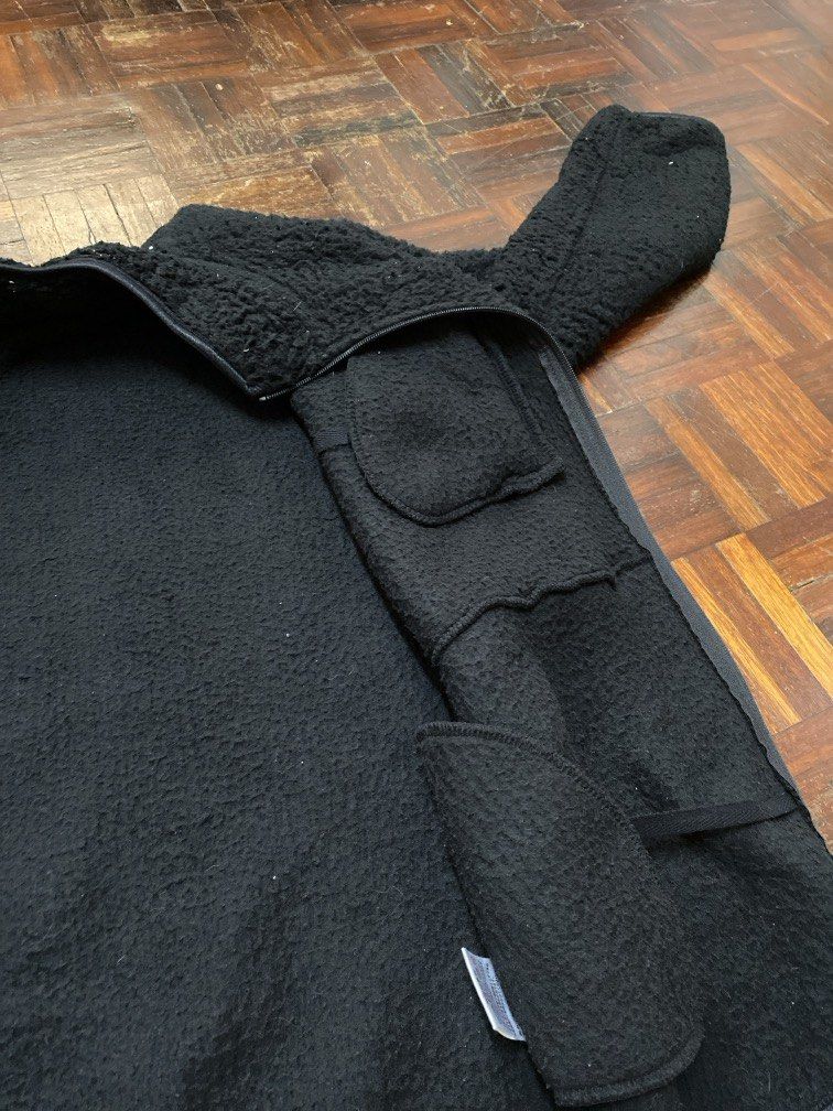 winter jacket (Category: Coats, Jackets and Outerwear) located in Kuala Lumpur. Submitted by kaelmenjualreps (Listing ID 1469020461, Image 3). Description: pit 22 labuh 28 siap post .