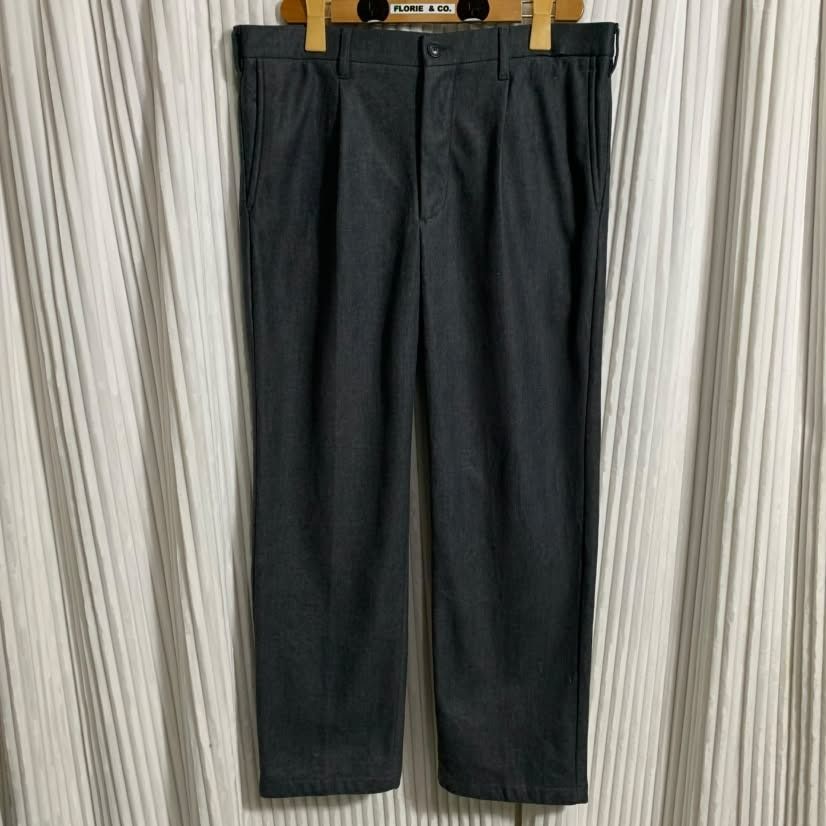WP30-TOPVALU MEN'S WARM-LINED PLEATED TROUSERS (Category: Trousers) located in Bauang. Submitted by wintercollectionfc (Listing ID 1469101628, Image 1). Description: ❗️𝘼𝙡𝙡 𝙙𝙚𝙩𝙖𝙞𝙡𝙨 𝙥𝙤𝙨𝙩𝙚𝙙❗️ ✨𝗧𝗢𝗣𝗩𝗔𝗟𝗨 𝗠𝗘𝗡'𝗦 𝗪𝗔𝗥𝗠-𝗟𝗜𝗡𝗘𝗗 𝗣𝗟𝗘𝗔𝗧𝗘𝗗 𝗧𝗥𝗢𝗨𝗦𝗘𝗥𝗦✨ ᴄᴏᴅᴇ: ᴡᴘ-30 𝐏𝐫𝐢𝐜𝐞: 𝟒𝟒𝟖 + 𝐒𝐅 𝐨𝐧𝐥𝐲 ▪️ See size via tape ▪️ Good as New ▪️ No issues ▪️ W 34" x L 38" ▪️ DARK GRAY 📍Location: LA UNION (New updated locati