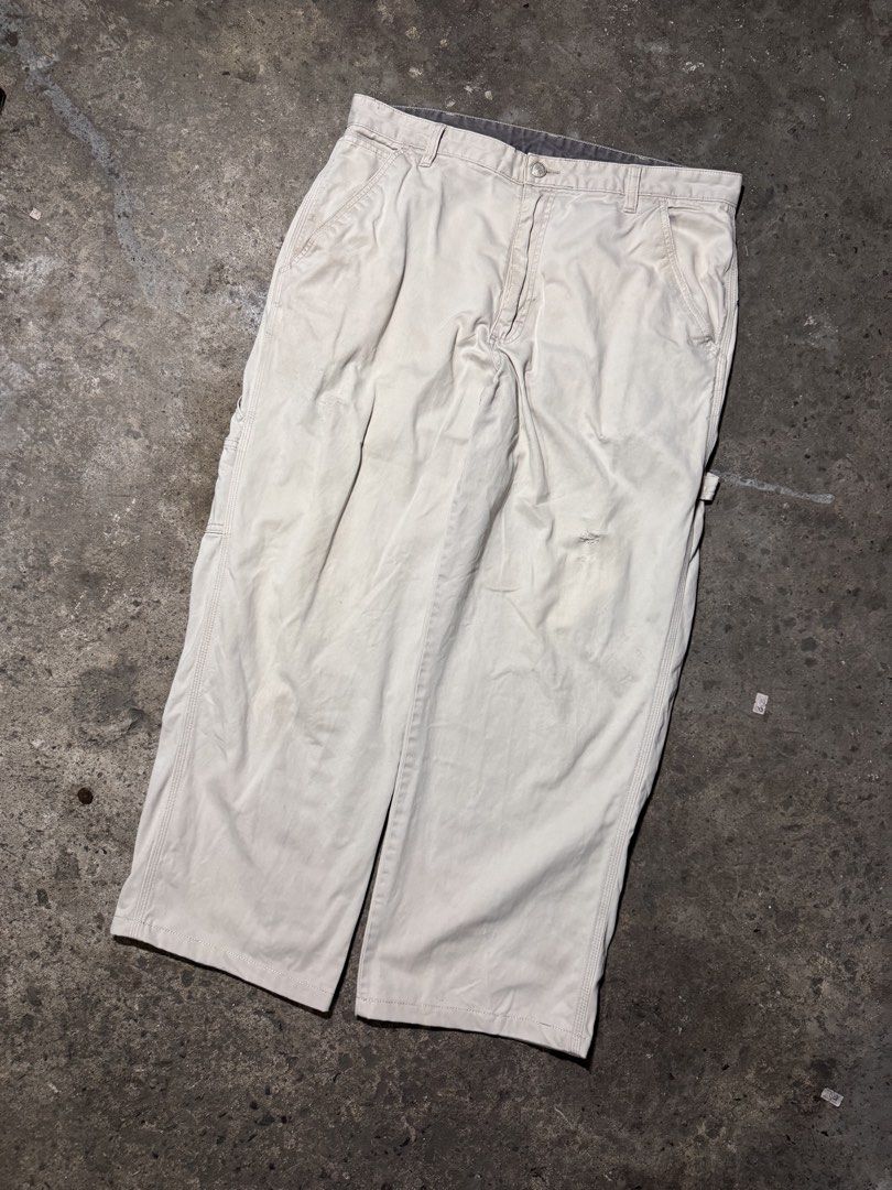 Wrangler Carpenter Pants (Category: Jeans) located in Pasig City. Submitted by dripthrift1600 (Listing ID 1469073944, Image 1). Description: - Wrangler Carpenter Pants - Good Condition - Issue: stain - Dimes: 34x38x9.