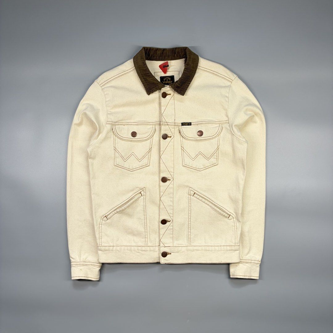 Wrangler x Billabong Team Ranch Jacket (Category: Coats, Jackets and Outerwear) located in Cavite. Submitted by onebeancent (Listing ID 1469014014, Image 3). Description: Size: Small to Medium Frame Dimension: 20" Width | 25" Length Color: Cream Color Rate: 10/10 Issue: None Condition: Like new‼️ Price: 3,550php Additional Shipping Fee (J&T Medium Pouch) 125php Luzon 145php visayas 185php mindanao.