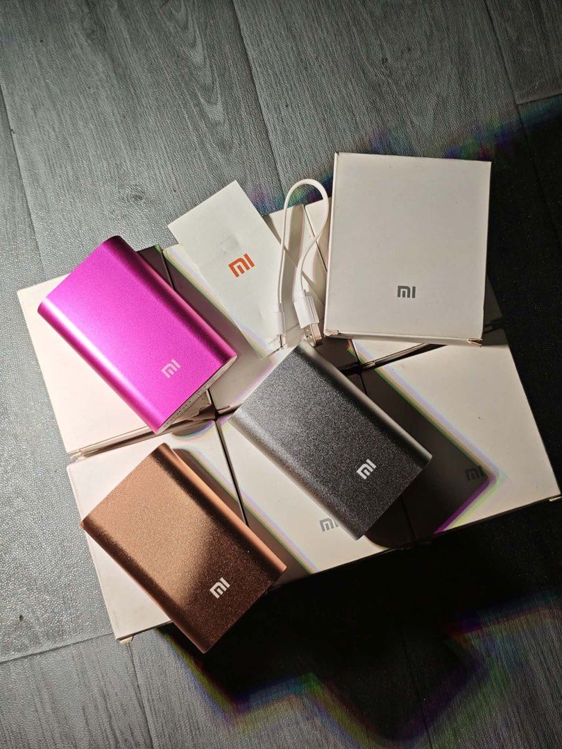 Xiaomi Powerbank (Category: Batteries & Power Banks) located in Manila. Submitted by milamartina123 (Listing ID 1468940480, Image 1). Description: POSTED PRICE FOR ATTENTION ONLY xiaomi power bank 10,000mAh with individual wired charger 100each, 16pcs. take only. factory pull out, AS IS. sinaksak ko isa-isa umiilaw naman, pero d ko na chinarge isa-isa. tondo, manila loc no return/refund once settled..