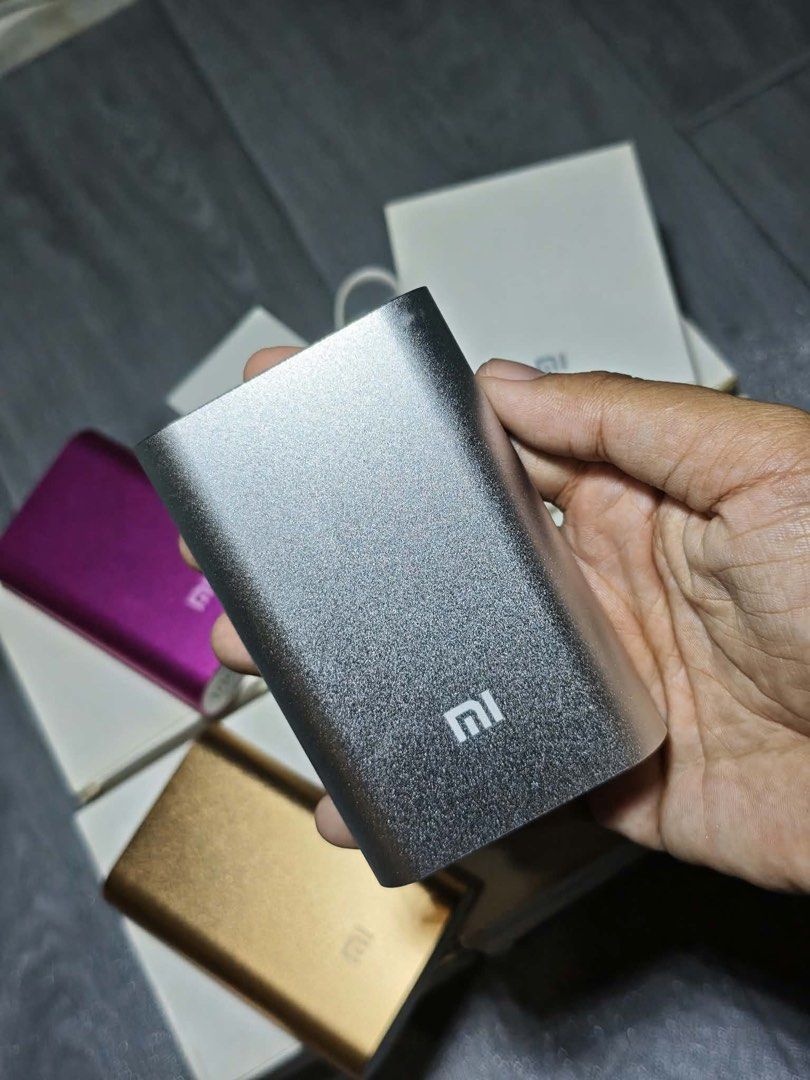 Xiaomi Powerbank (Category: Batteries & Power Banks) located in Manila. Submitted by milamartina123 (Listing ID 1468940480, Image 2). Description: POSTED PRICE FOR ATTENTION ONLY xiaomi power bank 10,000mAh with individual wired charger 100each, 16pcs. take only. factory pull out, AS IS. sinaksak ko isa-isa umiilaw naman, pero d ko na chinarge isa-isa. tondo, manila loc no return/refund once settled..