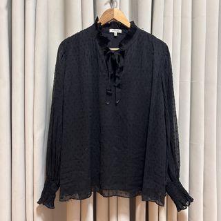 (Category: ) located in . Submitted by from99abovecloset (Listing ID 1469161428, Image 1). Description: .