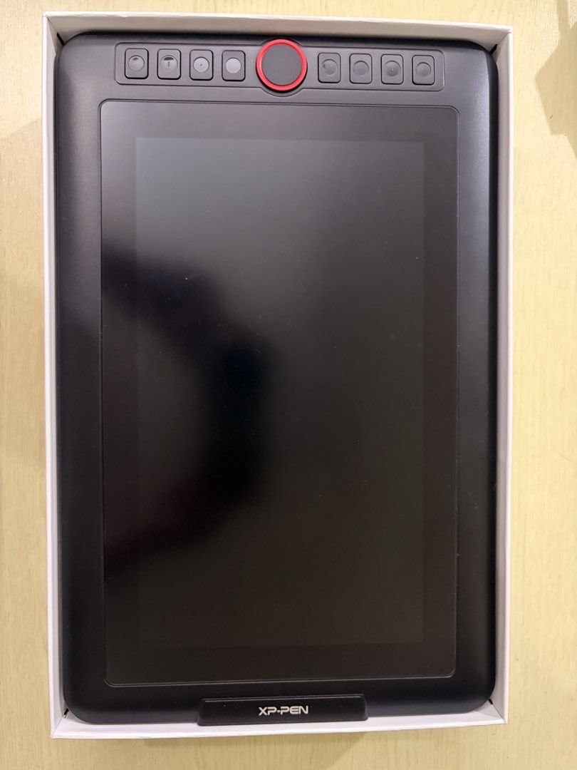 XP Pen Artist 12 pro (Category: Other Accessories) located in Manila. Submitted by mariellay39235 (Listing ID 1469099633, Image 1). Description: XP Pen Artist 12 Pro * Purchased in 2020 for around 11K * Barely used, Like new * No defects or Issues * With original box and important accesories * Complete Nibs * RFS: no longer using it * Can do pick up/meet up in nearby areas.