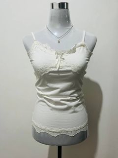 (Category: ) located in . Submitted by dollette.vintage (Listing ID 1468992873, Image 1). Description: .